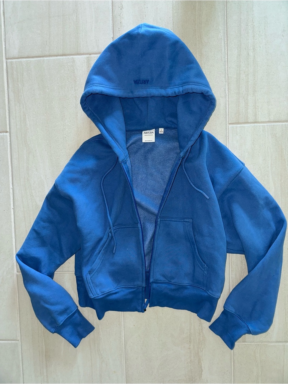 Aritzia Zip up hoodie
